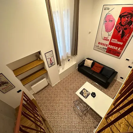 Apartment Flavors Of Milan, A Stylish Mini Loft