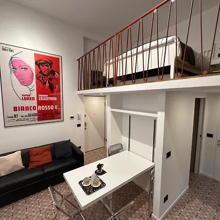 Flavors Of Milan, A Stylish Mini Loft * Milan