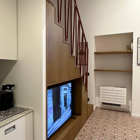 Flavors Of Milan, A Stylish Mini Loft Milan
